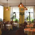 Koruna 3* Karlštejn