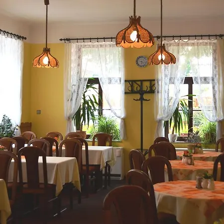 Koruna 3* Karlštejn