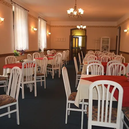 Koruna كارلستين