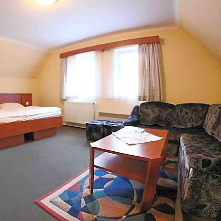 Koruna Hotel 3*