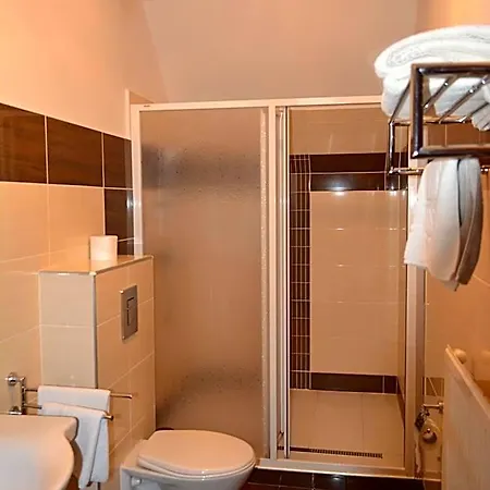Hotell Koruna 3*