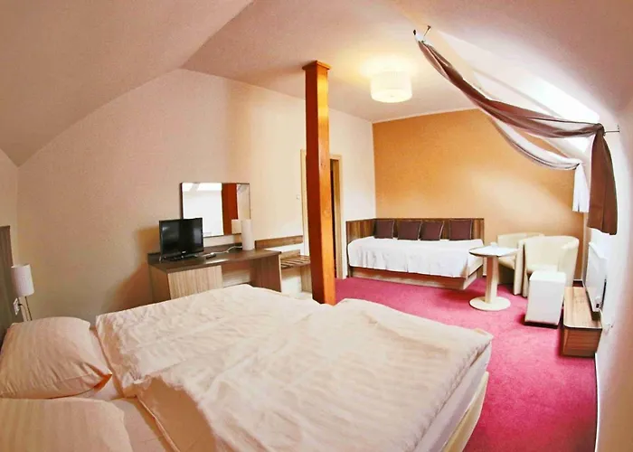 Koruna 3* Karlštejn